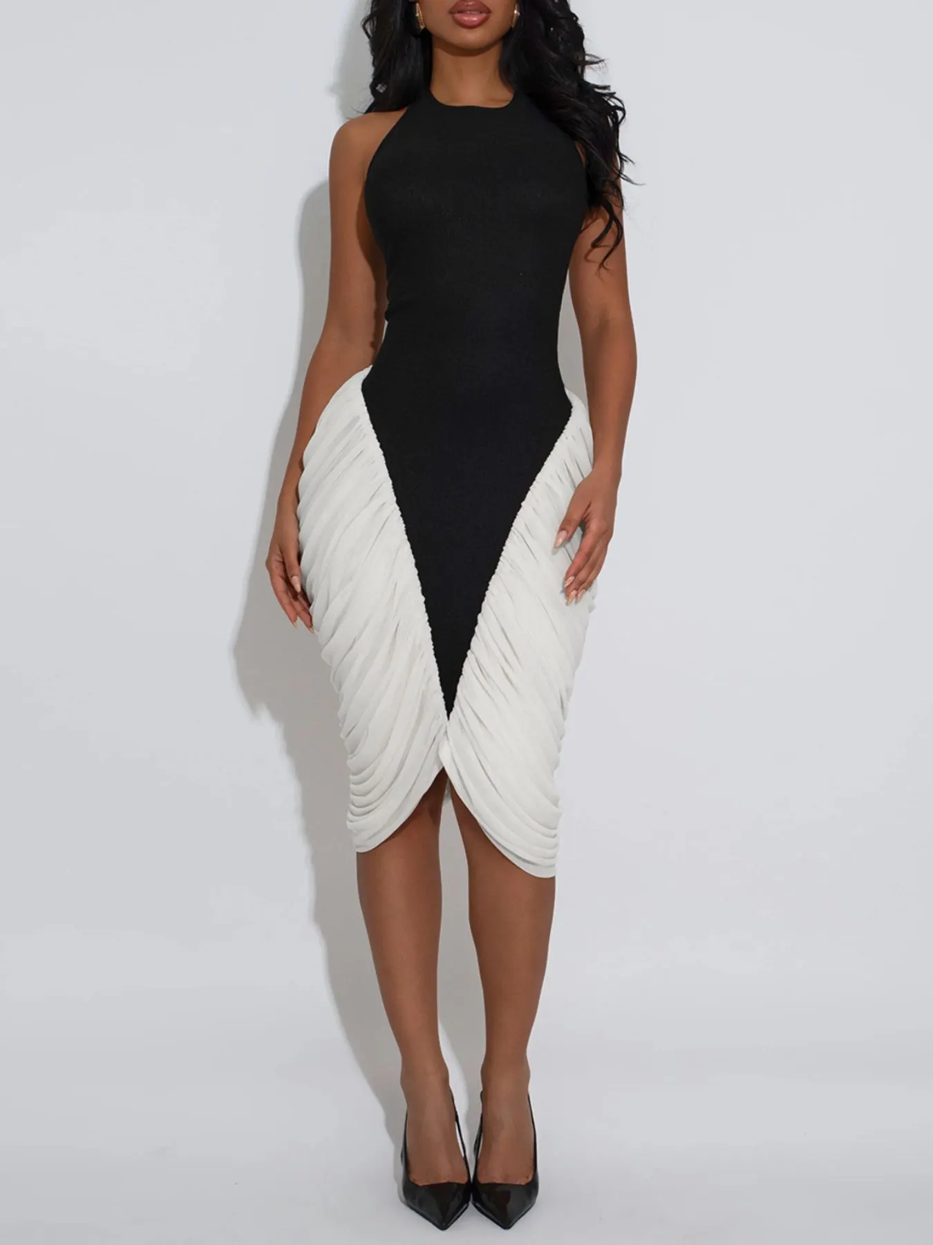 Two-Tone Sleeveless Ruched Midi Dress
